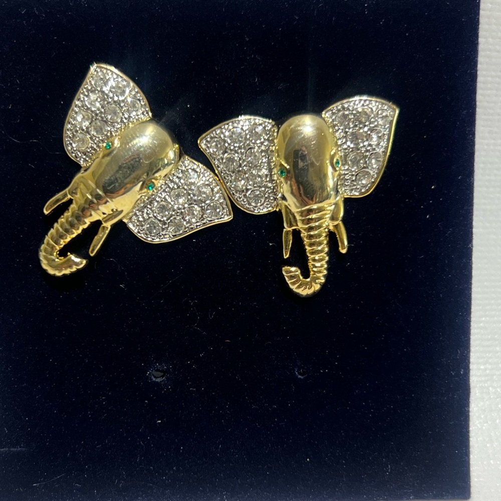 Elephant earring